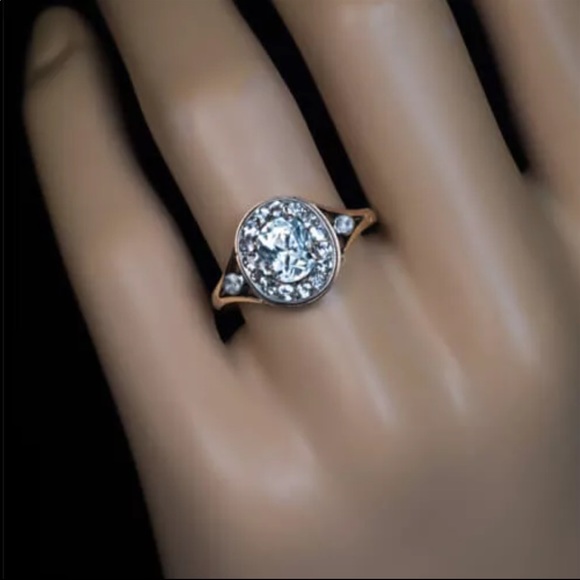 New Women’s Yellow Gold Light Blue Beautiful Ring - Picture 3 of 3